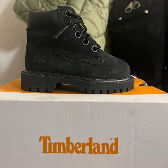 Baby black Timberland Boots - Picture 2 of 4